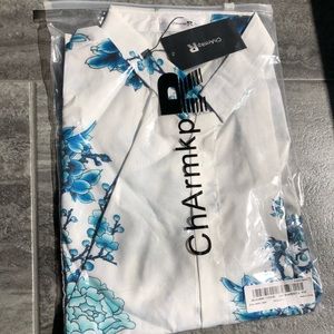 BNWT! Men’s short-sleeve floral button up-large